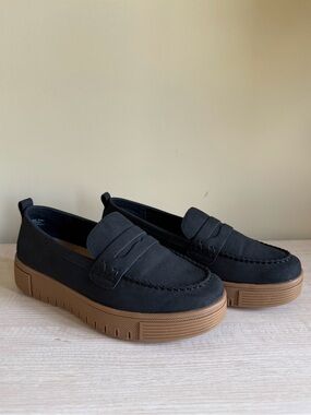Bella Vita Bo Black Penny Loafers Gum Sole Extra Wide 8 WW